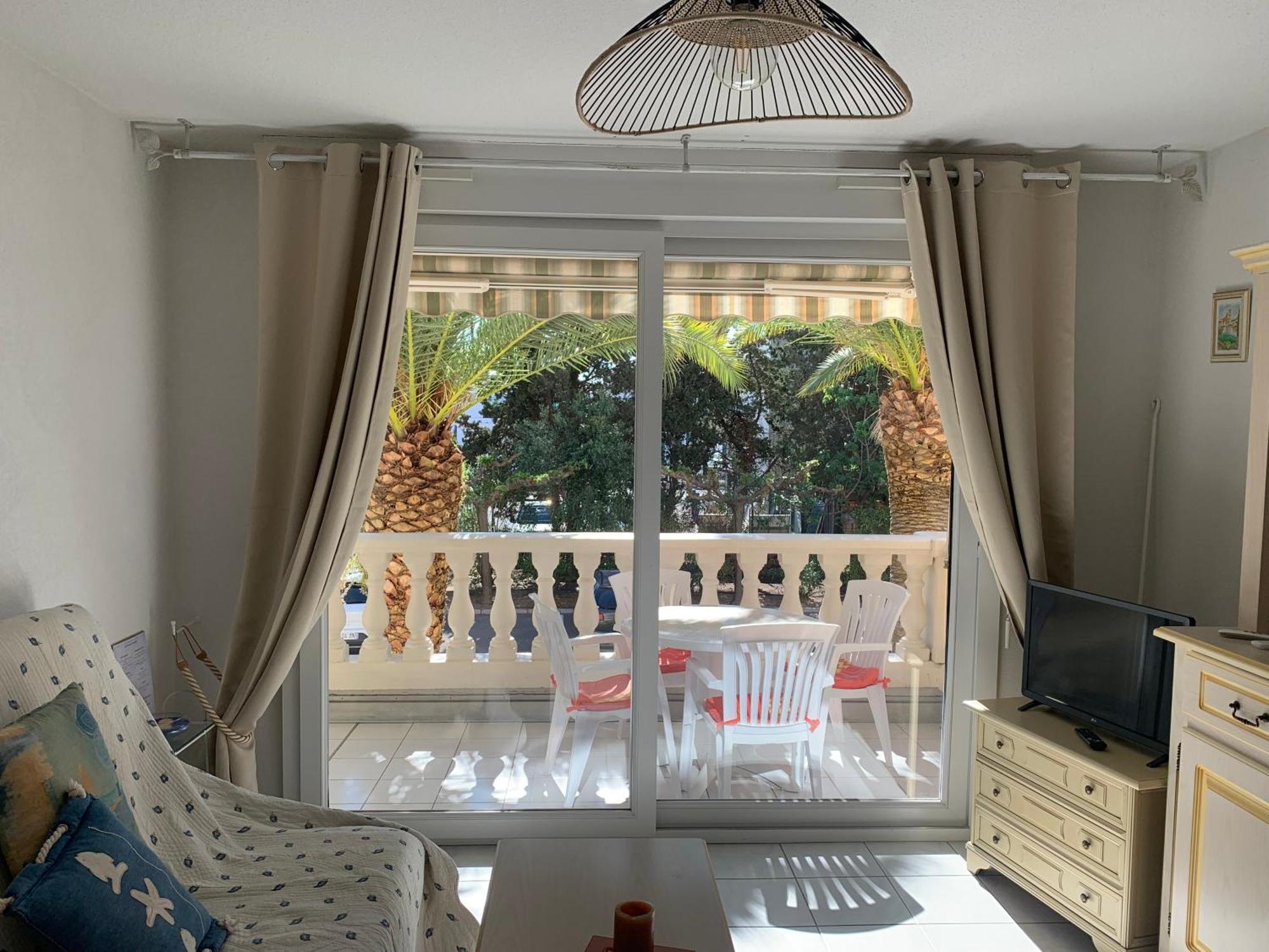 Le Tropical Daire Fréjus Dış mekan fotoğraf