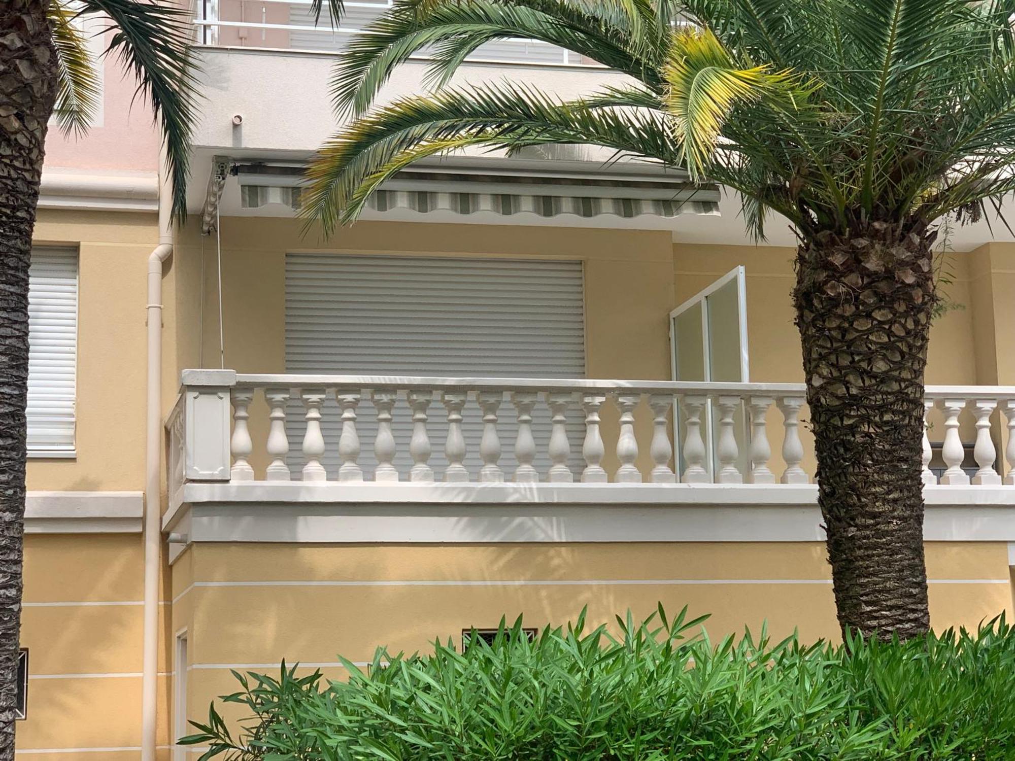 Le Tropical Daire Fréjus Dış mekan fotoğraf